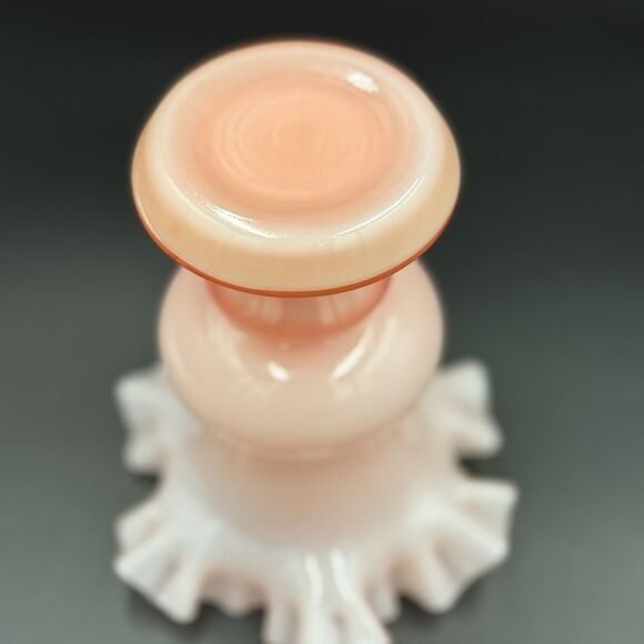 Vintage Fenton Peach Pink Art Glass Ruffle Vase - Cottagecore Vase - Picture 12 of 12